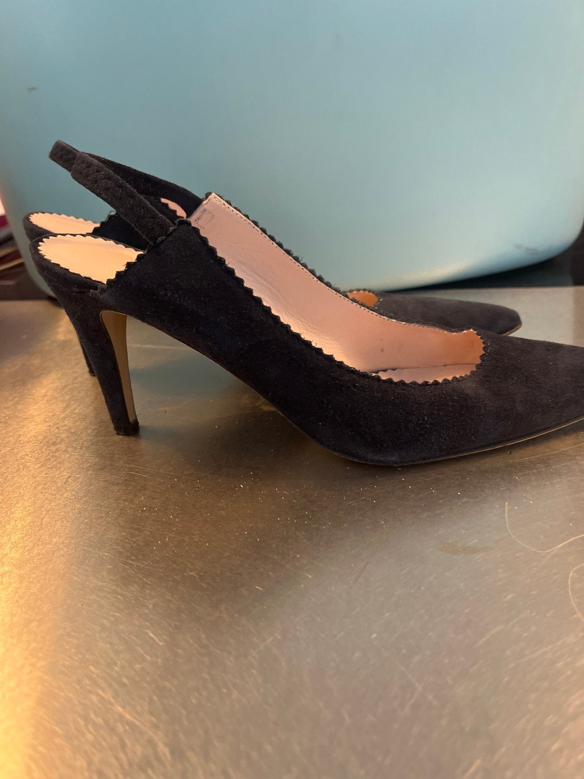 Parallele donkerblauwe Suède Slingback - mt 7,5/41, Pumps, Zo goed als nieuw, Verzenden, Blauw