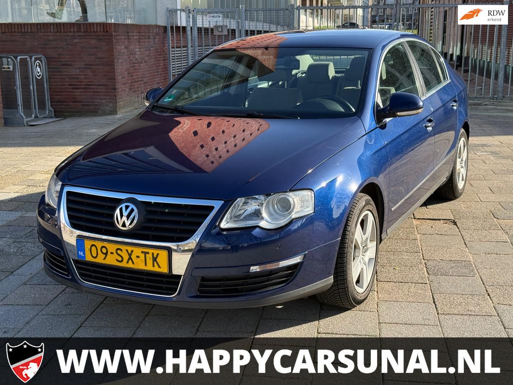 Volkswagen Passat 2.0 FSI Comfortline AUTOMAATAIRCO, CRUISE, Auto's, Volkswagen, Bedrijf, Te koop, Passat, ABS, Airbags, Airconditioning