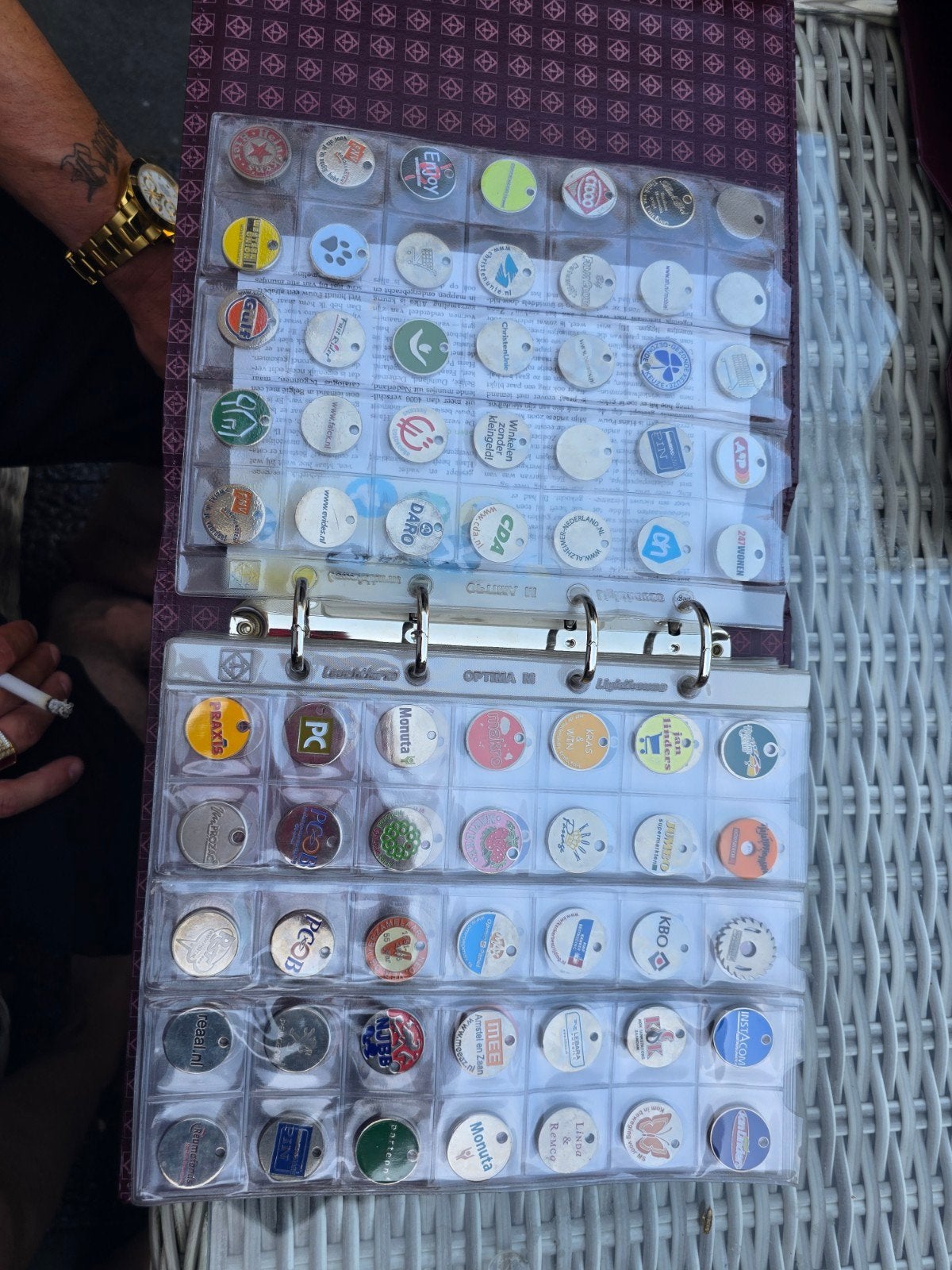 Unieke Verzameling Winkelwagenmuntjes in Luxe Map, Verzamelen, Winkelwagenmuntjes, Ophalen of Verzenden