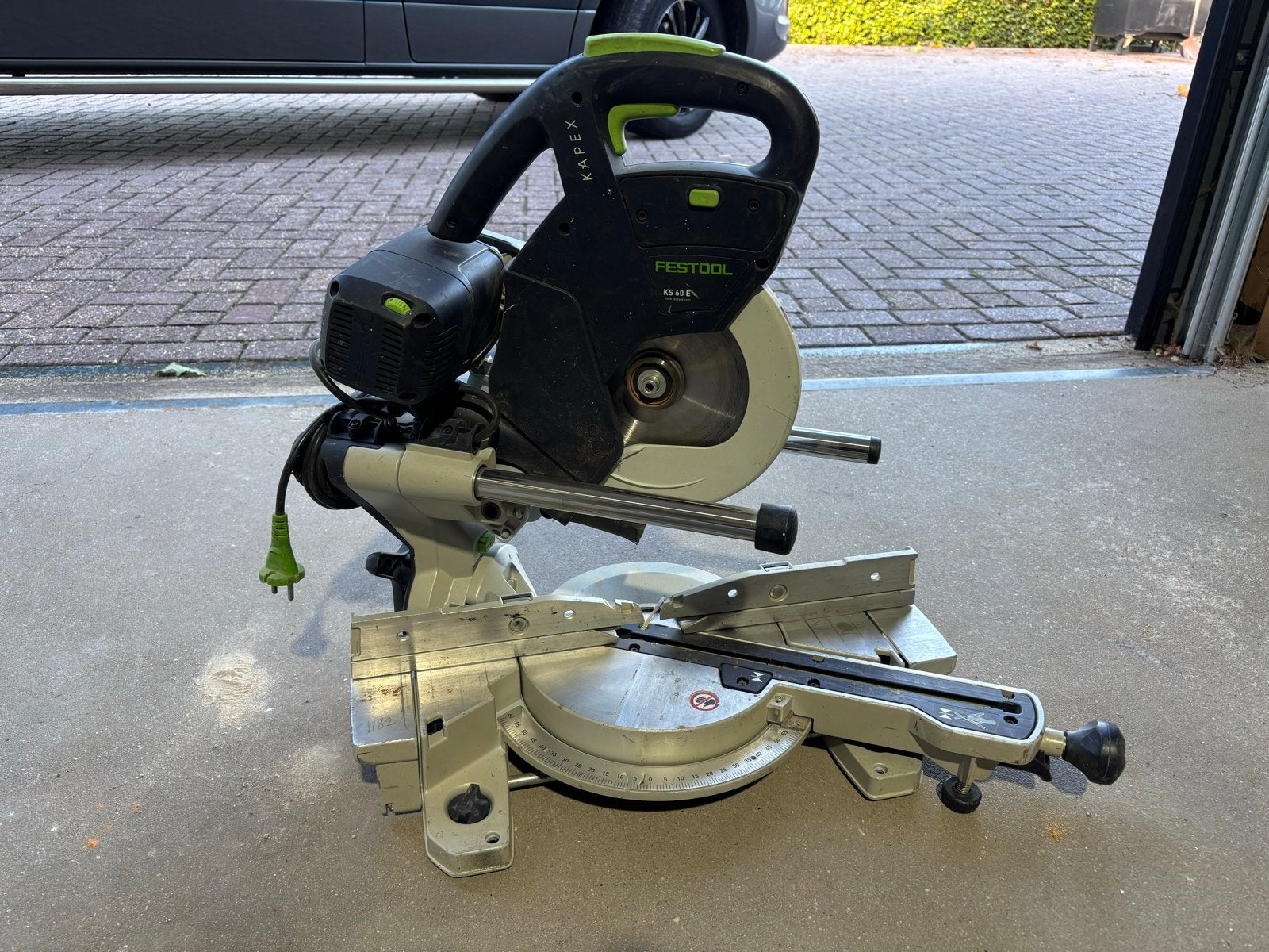 Festool Kapex Afkortzaag - Zo goed als nieuw, Ophalen, 70 mm of meer, Zo goed als nieuw, Afkortzaag