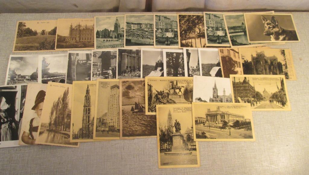 31 Oude Zwart-Wit Postkaarten, Ophalen of Verzenden, 1940 tot 1960, Gelopen