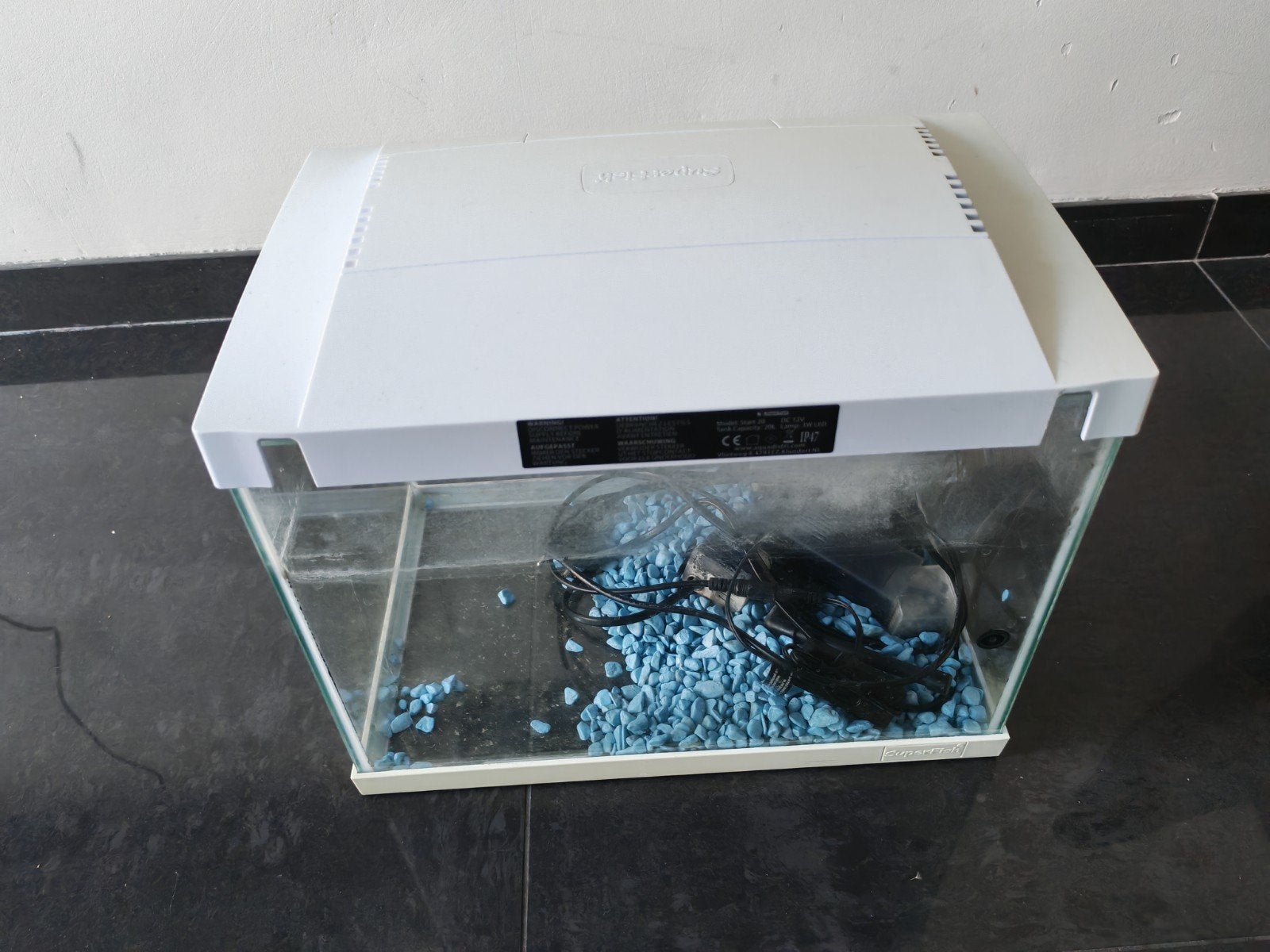 Aquarium compleet 22 cm x 35 cm, Ophalen of Verzenden, Zo goed als nieuw, Leeg aquarium