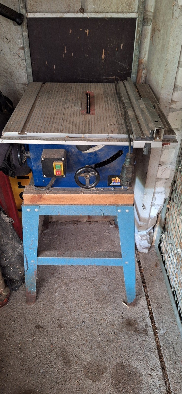 FERM Tafelzaag TSM6022 - 1000W Cirkelzaag, Ophalen, Gebruikt, Cirkelzaag, FERM