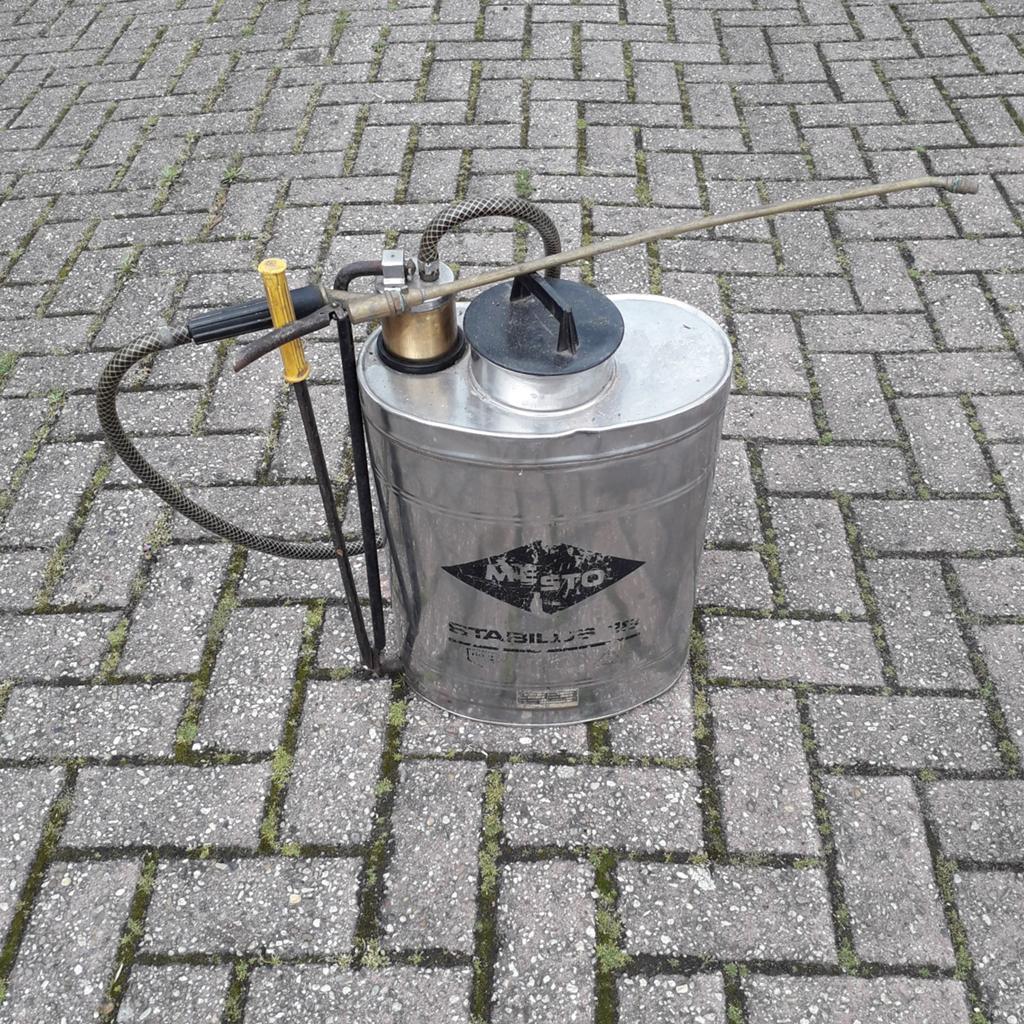 Stabilus 18 mesto rugspuit RVS voor onderdelen of repareren, Ophalen