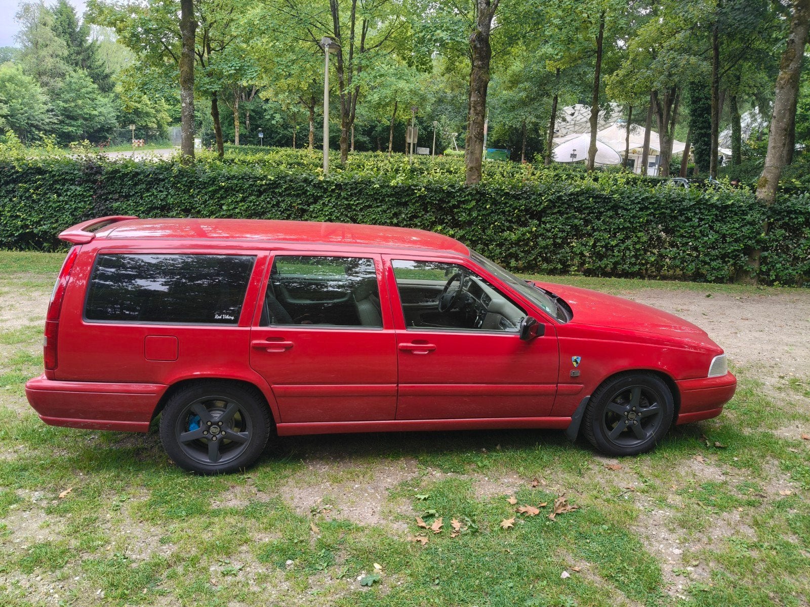Volvo V70 Classic 2.5 T Rood 1998 7-persoons, Beige, Leder en Stof, V70, Stationwagon