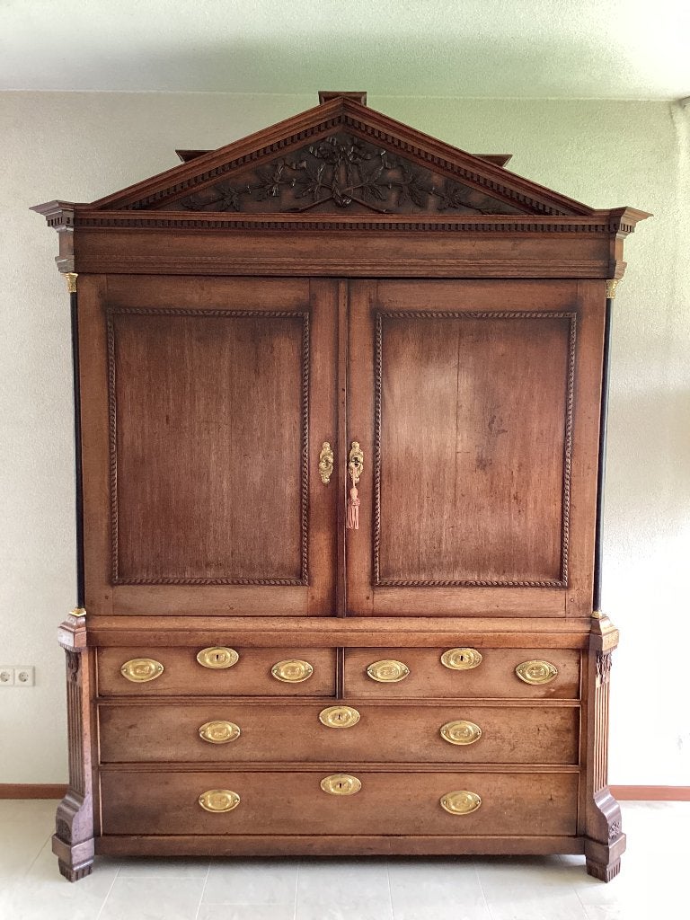 Antiek Drents eiken Kabinet, Ophalen
