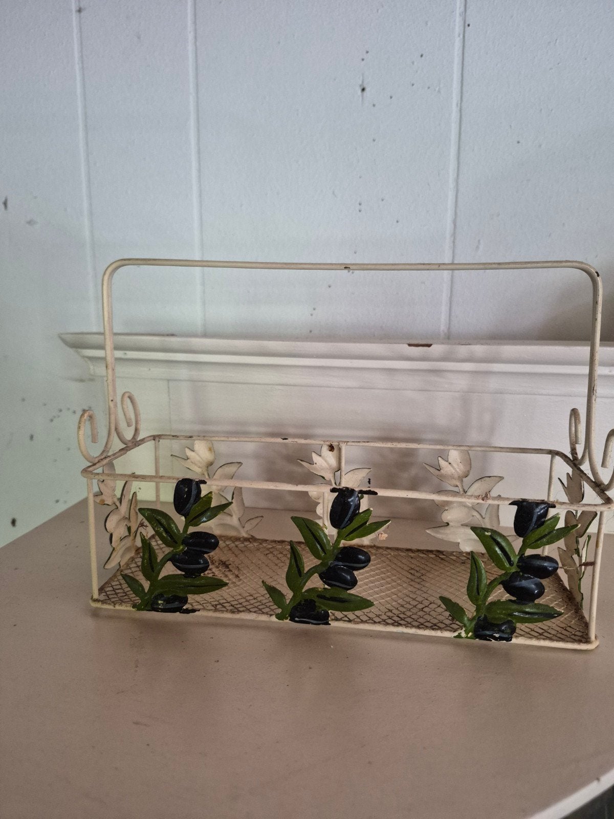 Decoratieve metalen mand met olijfmotief, Antiek en Kunst, Ophalen of Verzenden