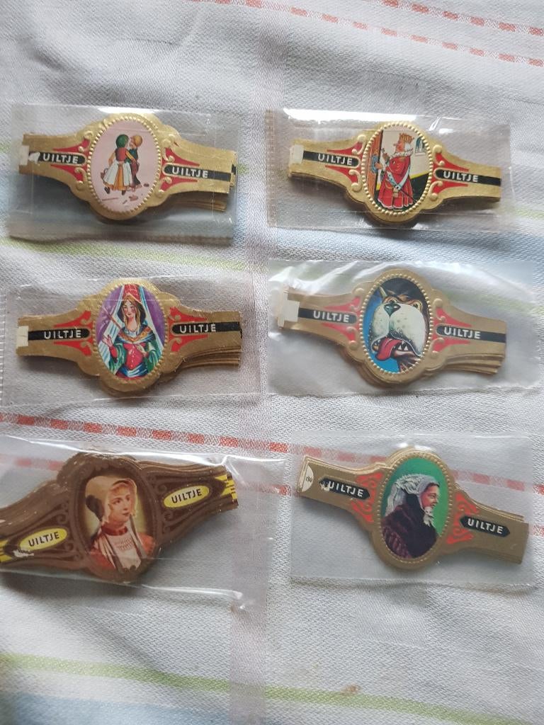 complete uiltje sigarenbandjes, Verzamelen, Ophalen of Verzenden, Zo goed als nieuw, Sigarenbandjes