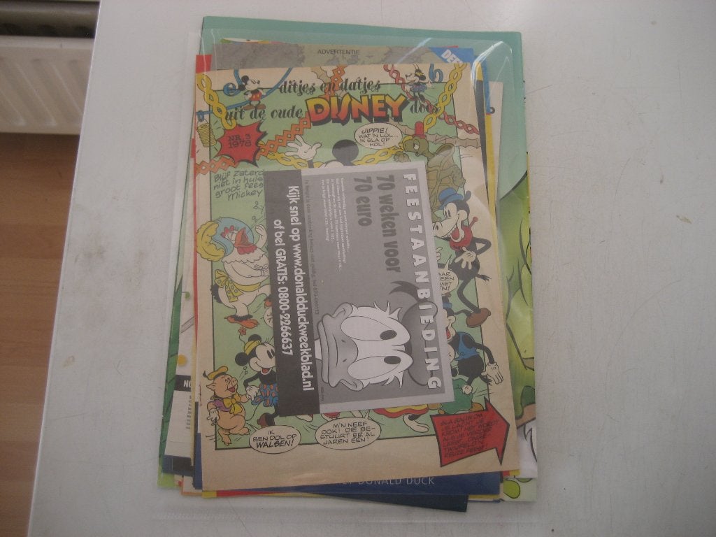 partij donald duck posters reclame knipsels, Ophalen of Verzenden, 1980 tot heden, Nederland, Knipsel(s)