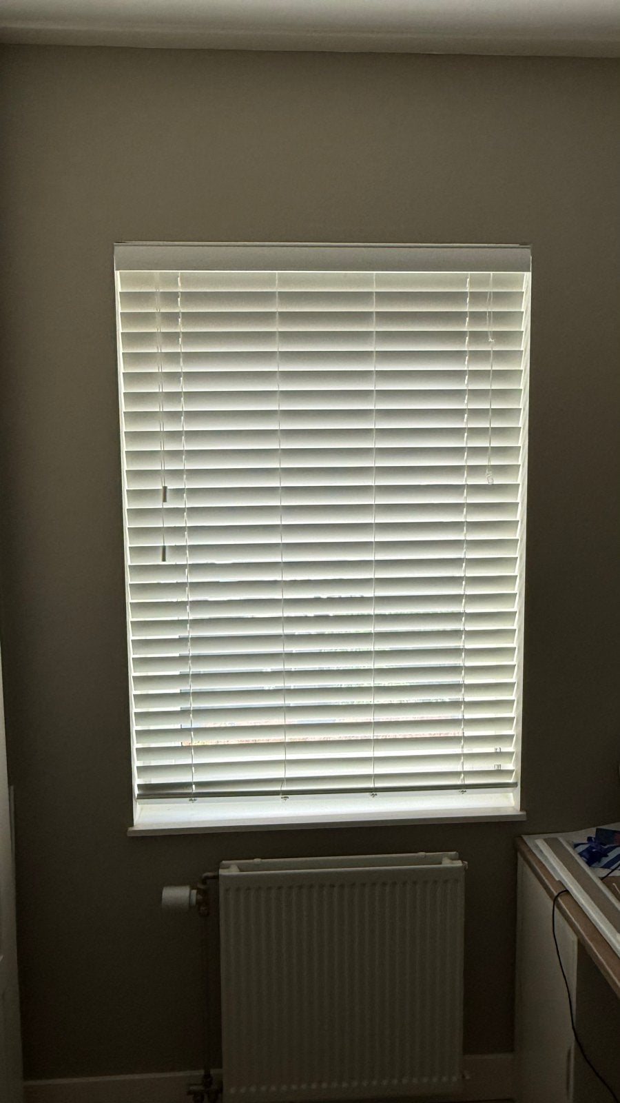 Witte Shutters 97,5x145 cm met 5 cm brede lamellen, Ophalen of Verzenden, Wit, Shutter