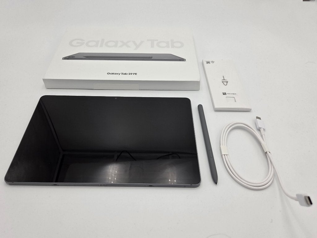 Samsung Galaxy Tab S9 FE WiFi - 128GB - Grijs (X510) + cover, Ophalen, 11 inch, Zo goed als nieuw, Samsung