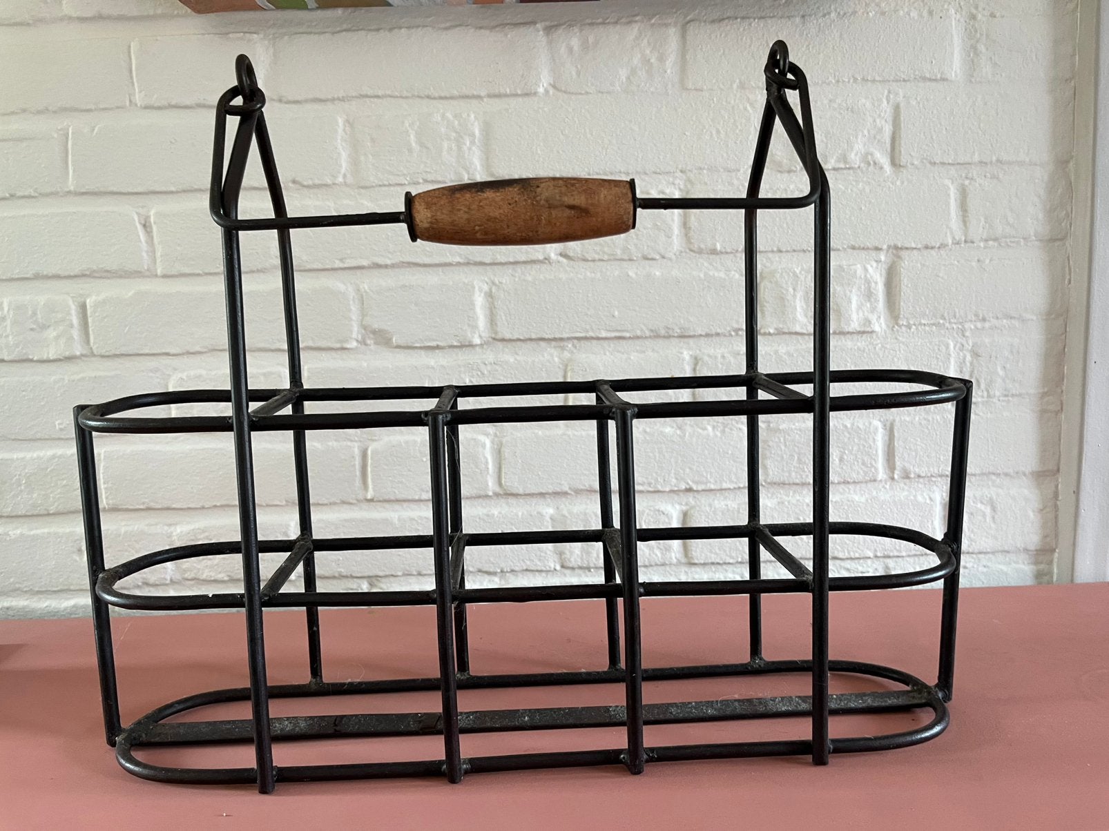 Frans antiek vintage wijnrek - Metaal met houten handvat, Gebruikt, 5 tot 15 flessen, Ophalen of Verzenden, Metaal