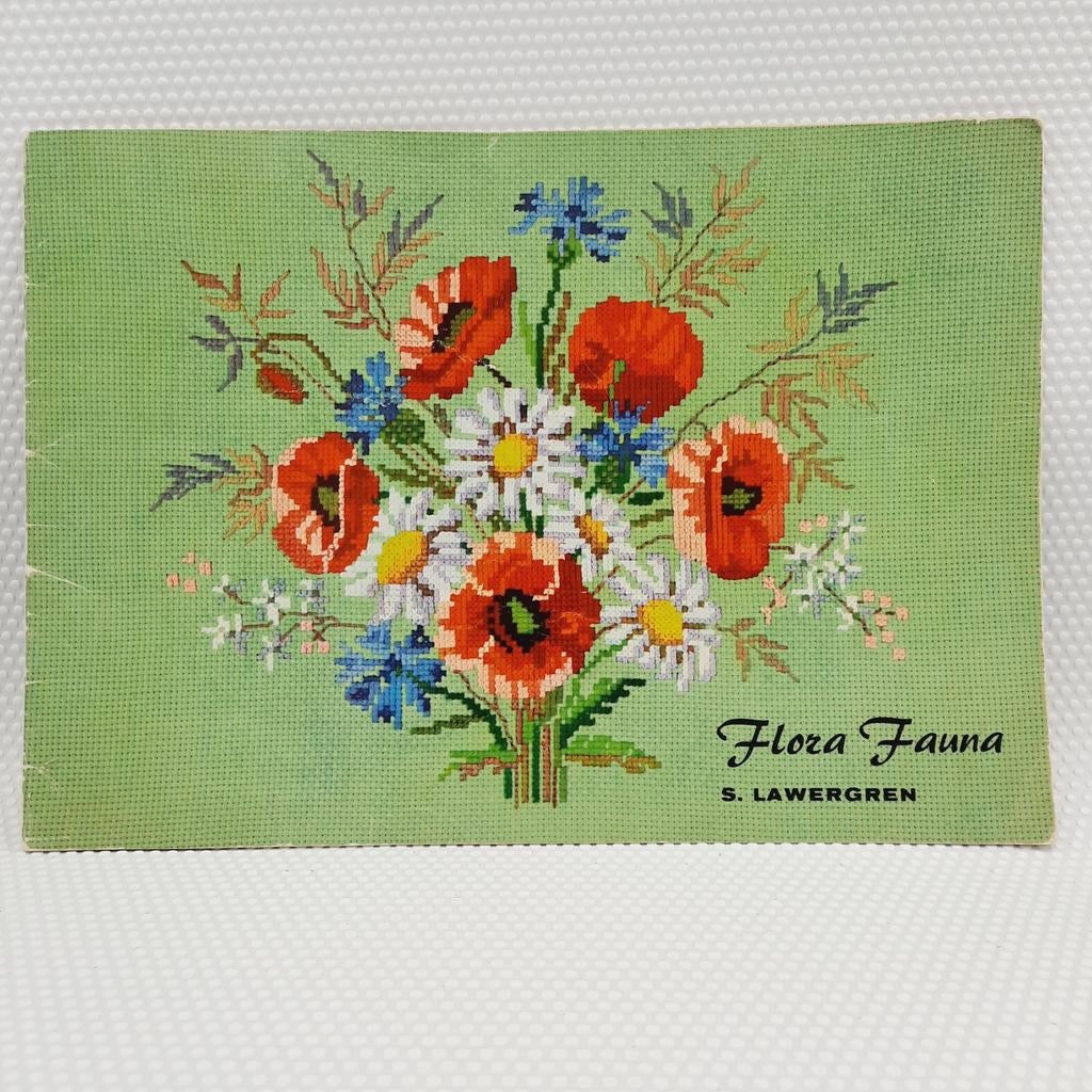 Vintage borduurpatroon Flora Fauna S. Lawergren, Hobby en Vrije tijd, Borduren en Borduurmachines, Ophalen of Verzenden
