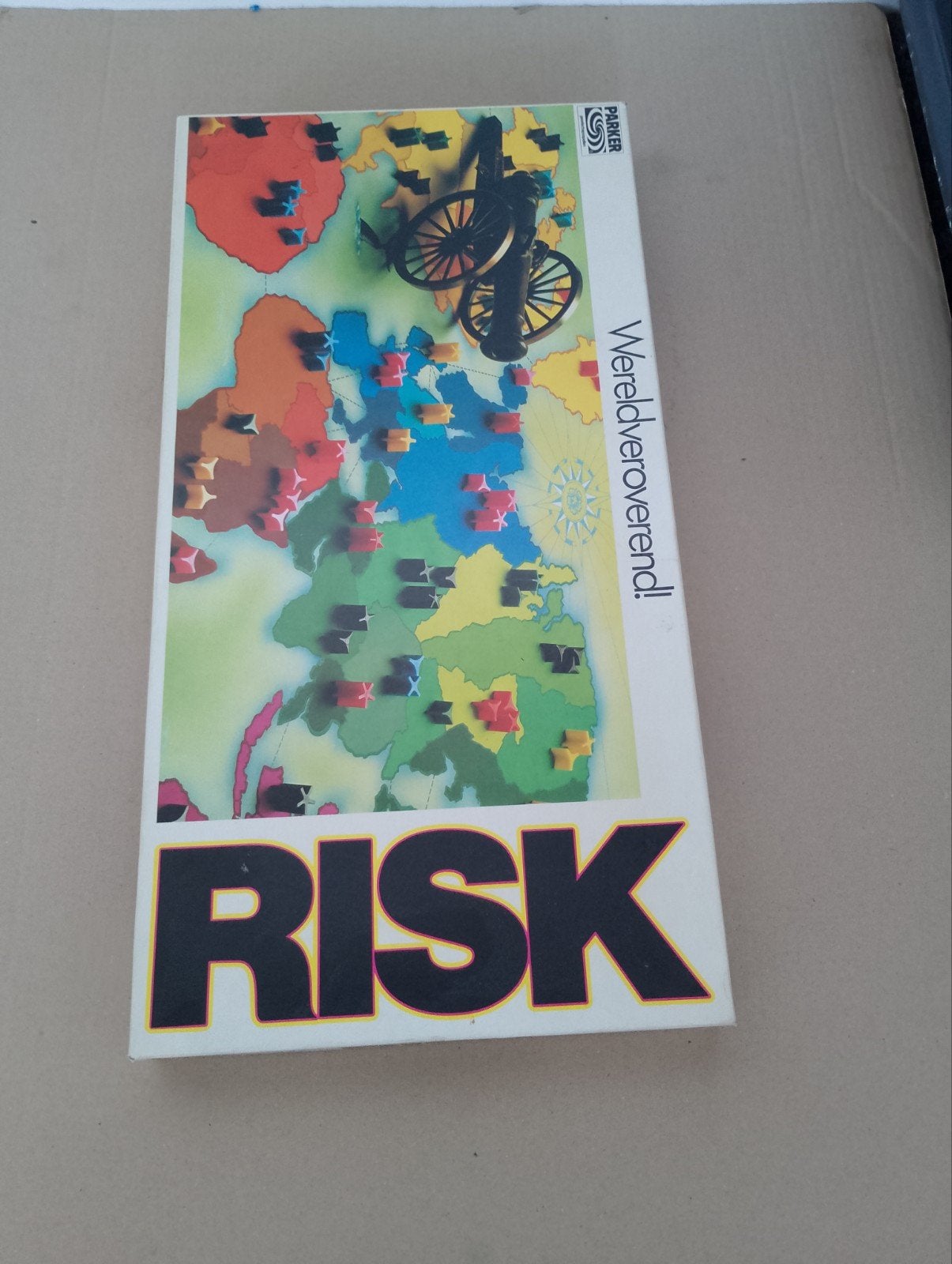 Risk Wereldveroverend! Bordspel - Klassieke Strategie, Drie of vier spelers, Ophalen, Zo goed als nieuw, Parker