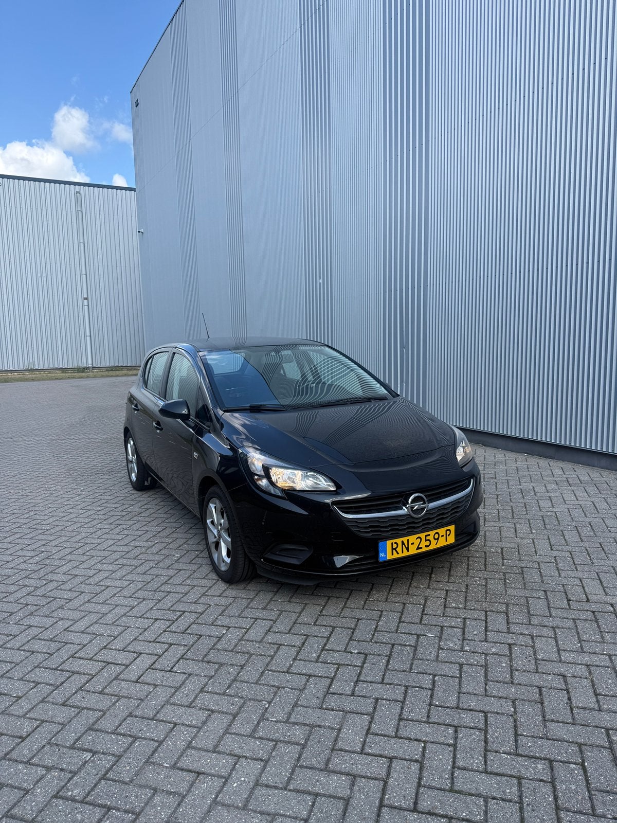 Opel Corsa 1.4 AIRCO/ELEC.RAMEN/LM. VELGEN, Auto's, Opel, Voorwielaandrijving, Start-stop-systeem, Origineel Nederlands, Handgeschakeld