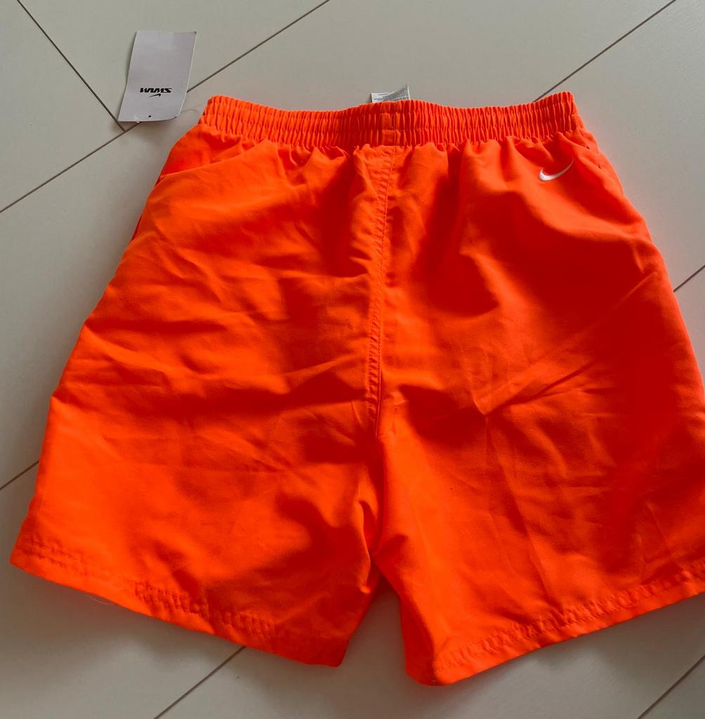 Zwembroek Nike.  Oranje nieuw, Ophalen of Verzenden, Maat 56/58 (XL), Oranje, Zwemshort