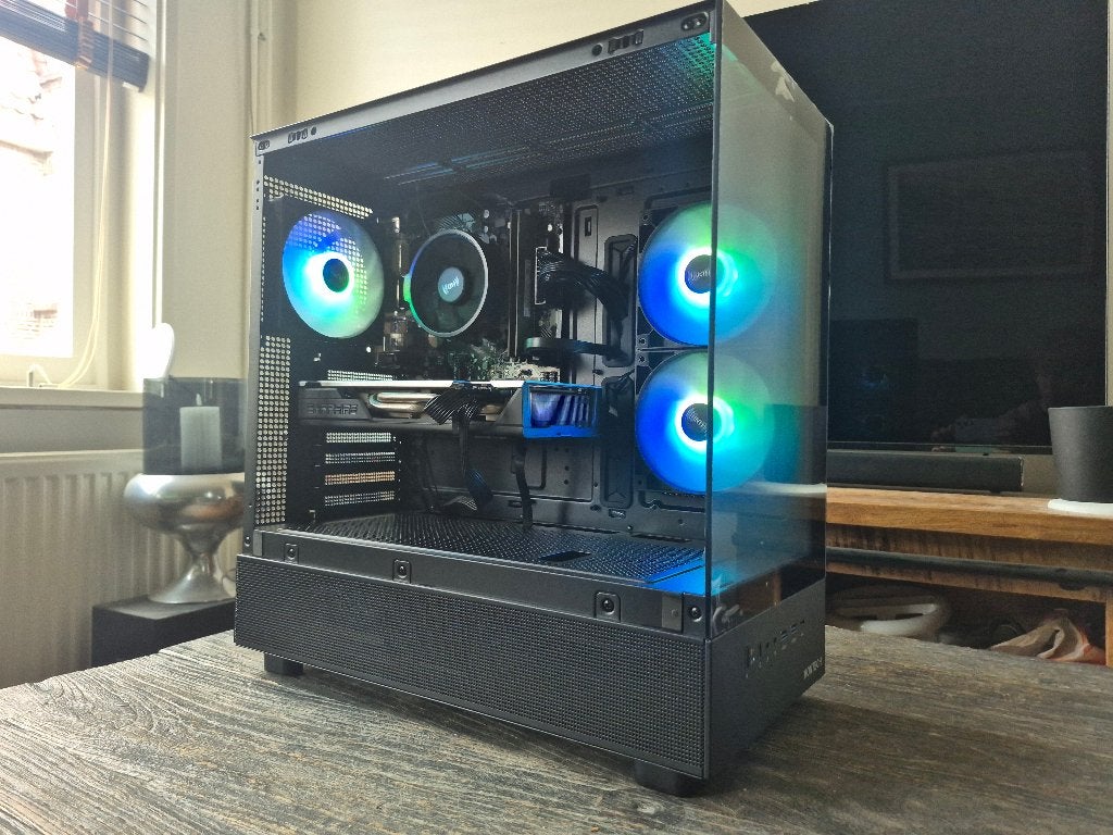 Game PC | Ryzen 5 2600 | 16GB RAM | RX 580 8GB | 1TB SSD/HDD, Computers en Software, Ophalen, Zelf gebouwde pc, AMD Ryzen 5, Zo goed als nieuw