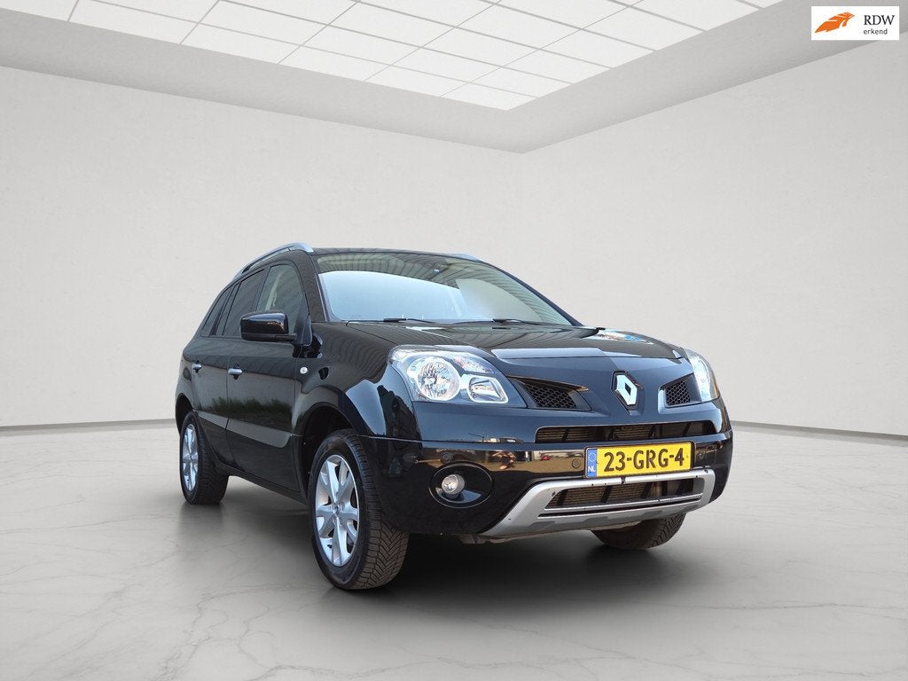 Renault Koleos 2.5 Dynamique Pack, Voorwielaandrijving, Gebruikt, Zwart, 4 cilinders