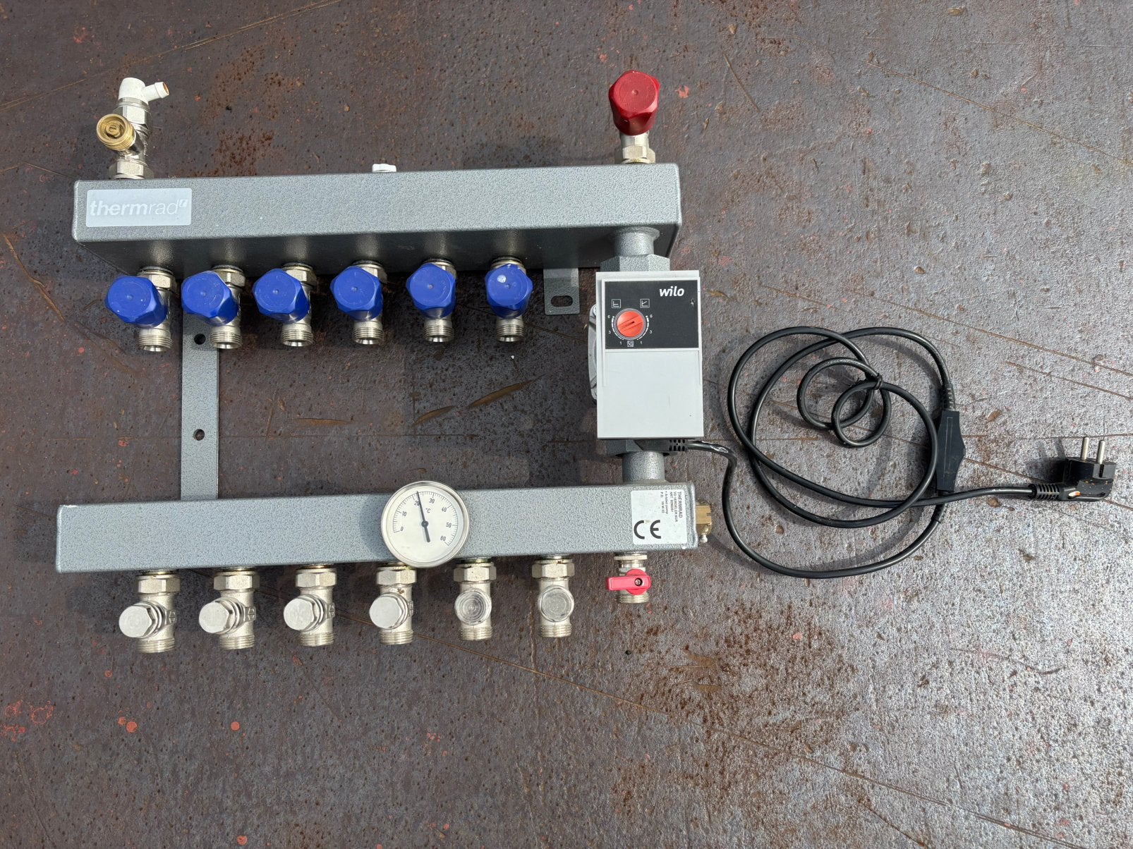 Thermrad 6 groeps verdeler met A label pomp vloerverwarming, Ophalen of Verzenden, Nieuw