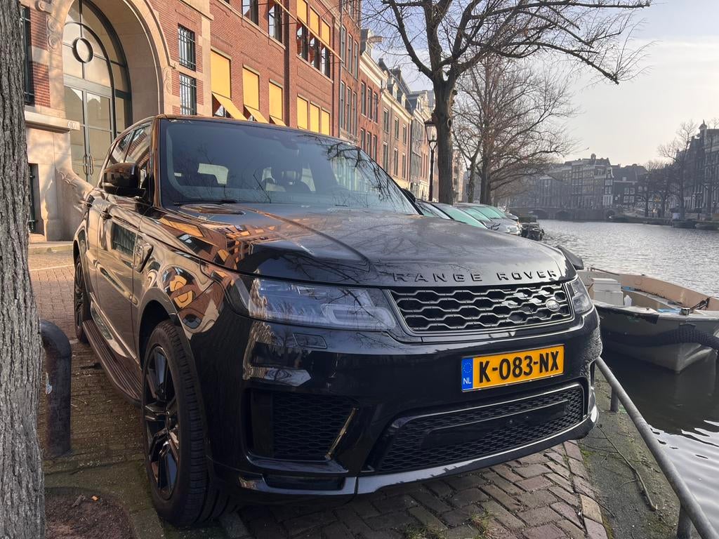 Range Rover Sport 2.0 P400e 404pk Org NL Heads-Up Display, Auto's, Automaat, 2500 kg, Zwart, Vierwielaandrijving