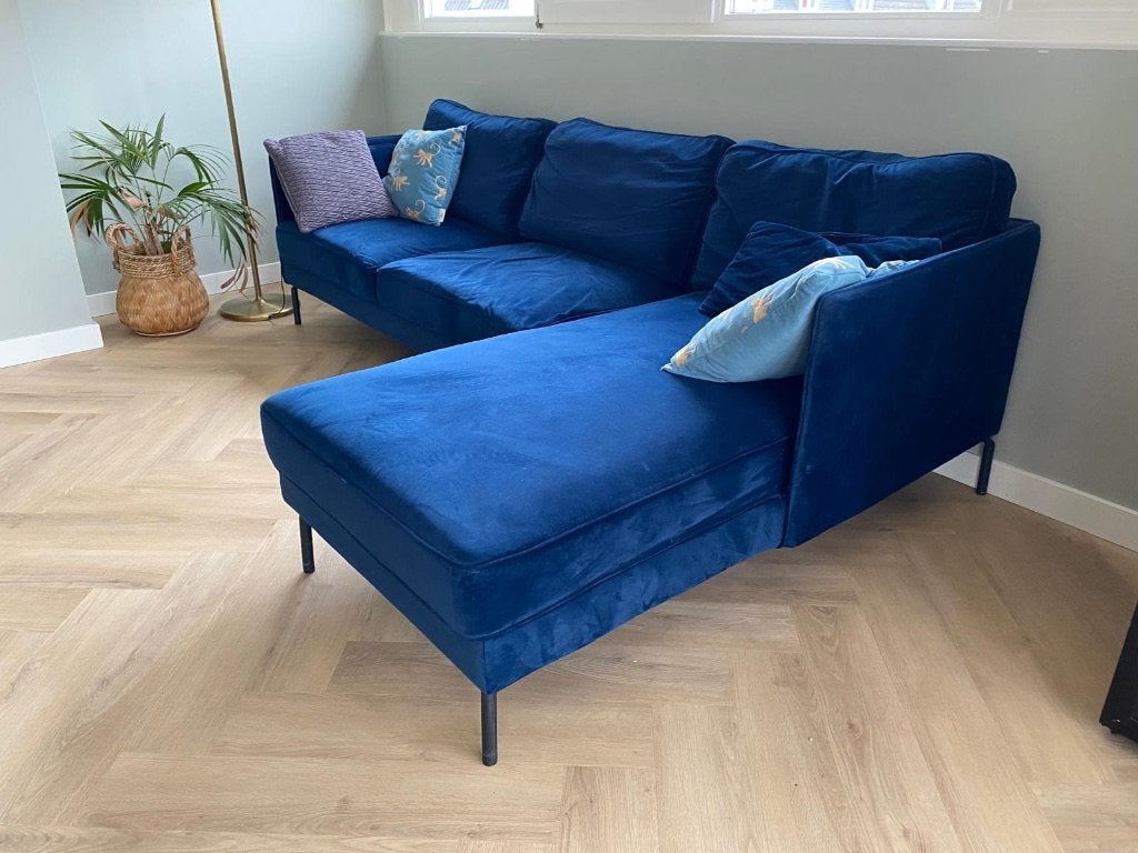 Donkerblauwe velvet hoekbank met chaise longue, Ophalen, Gebruikt, Hoekbank, 75 tot 100 cm