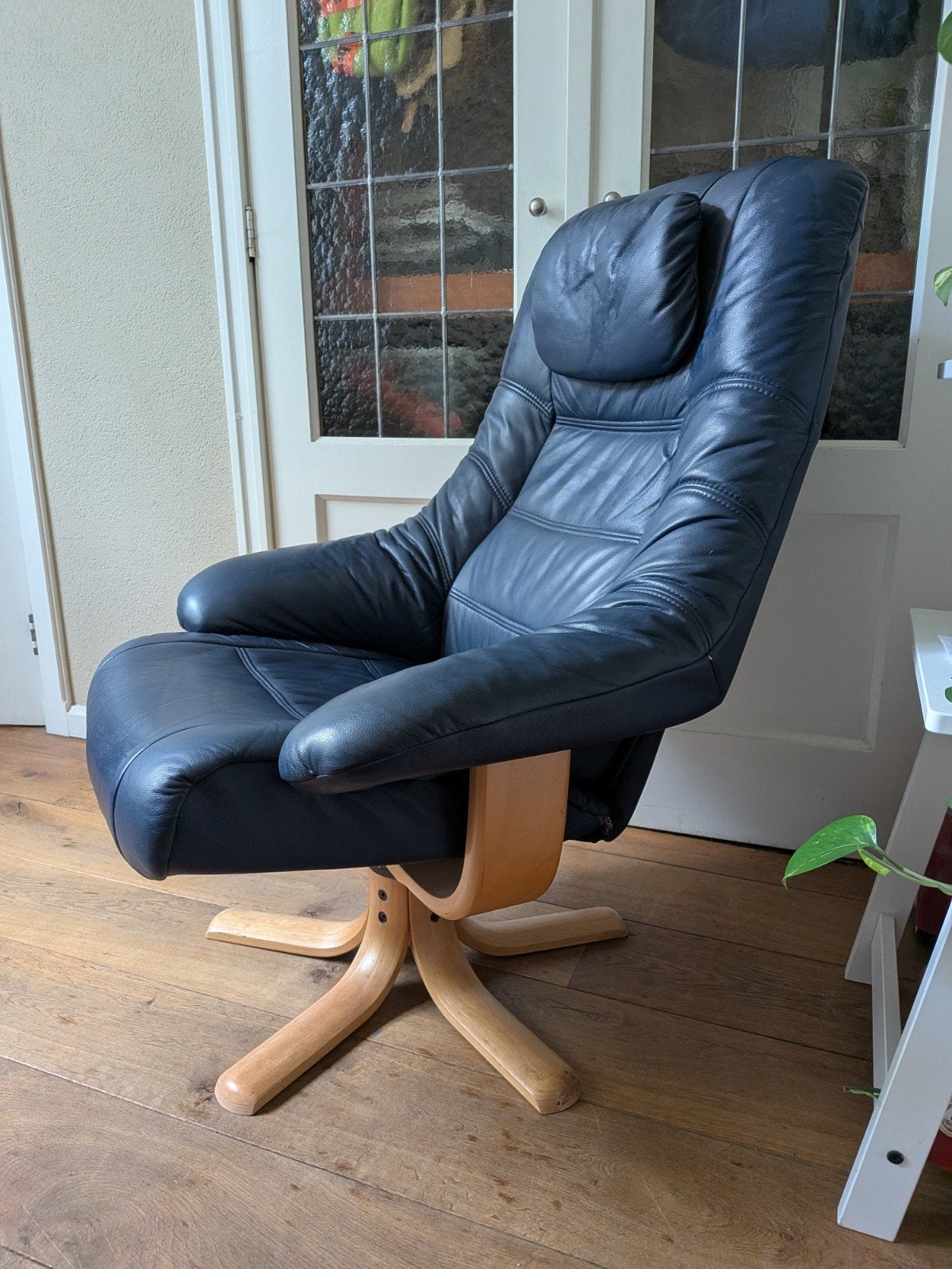 Mechanische lederen relaxfauteuil
Echt leer, Huis en Inrichting, Fauteuils, Ophalen, Gebruikt, 75 tot 100 cm, Leer