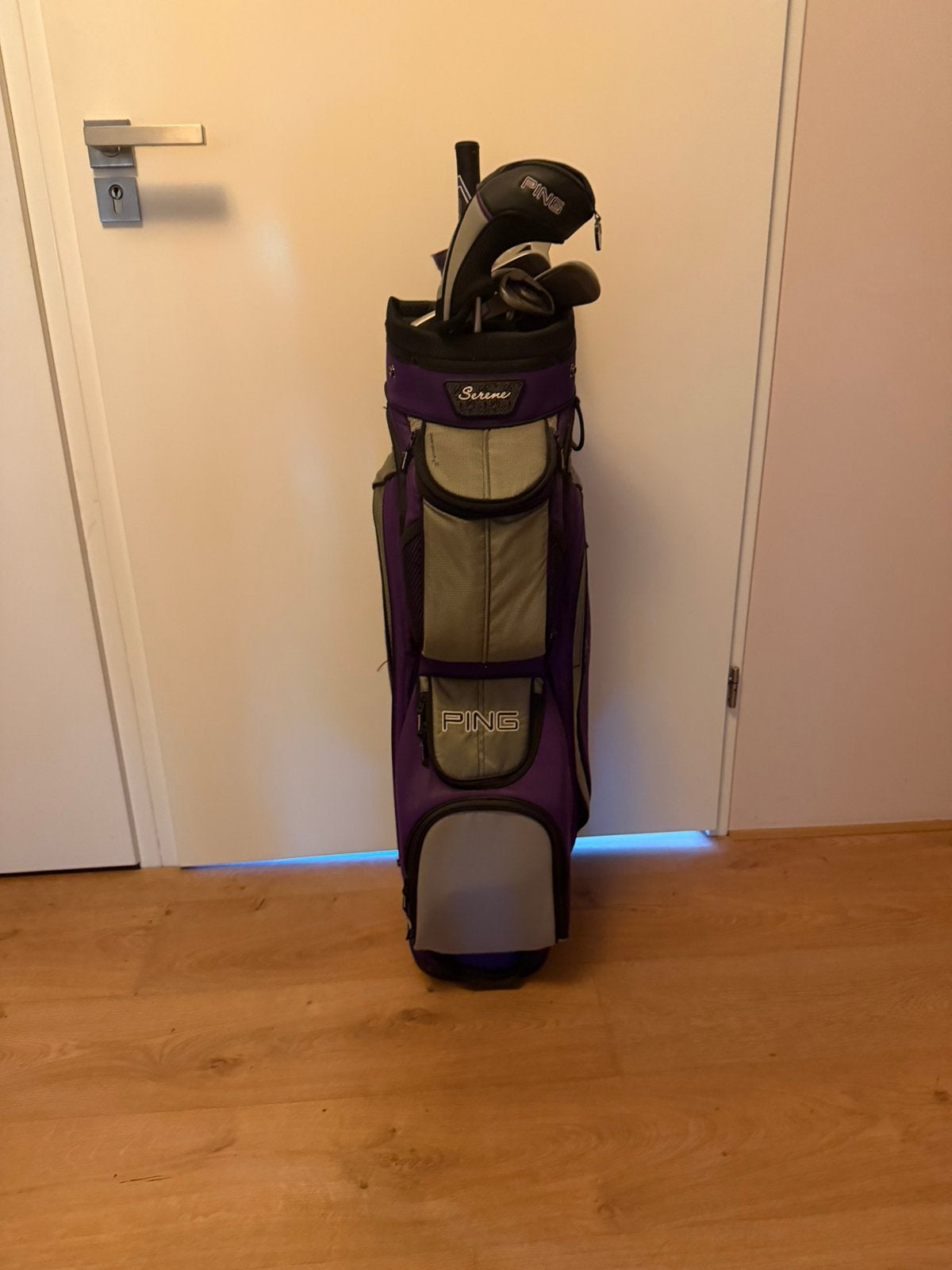 Ping golftas+golfkar, Sport en Fitness, Ophalen of Verzenden, Zo goed als nieuw, Tas, Ping