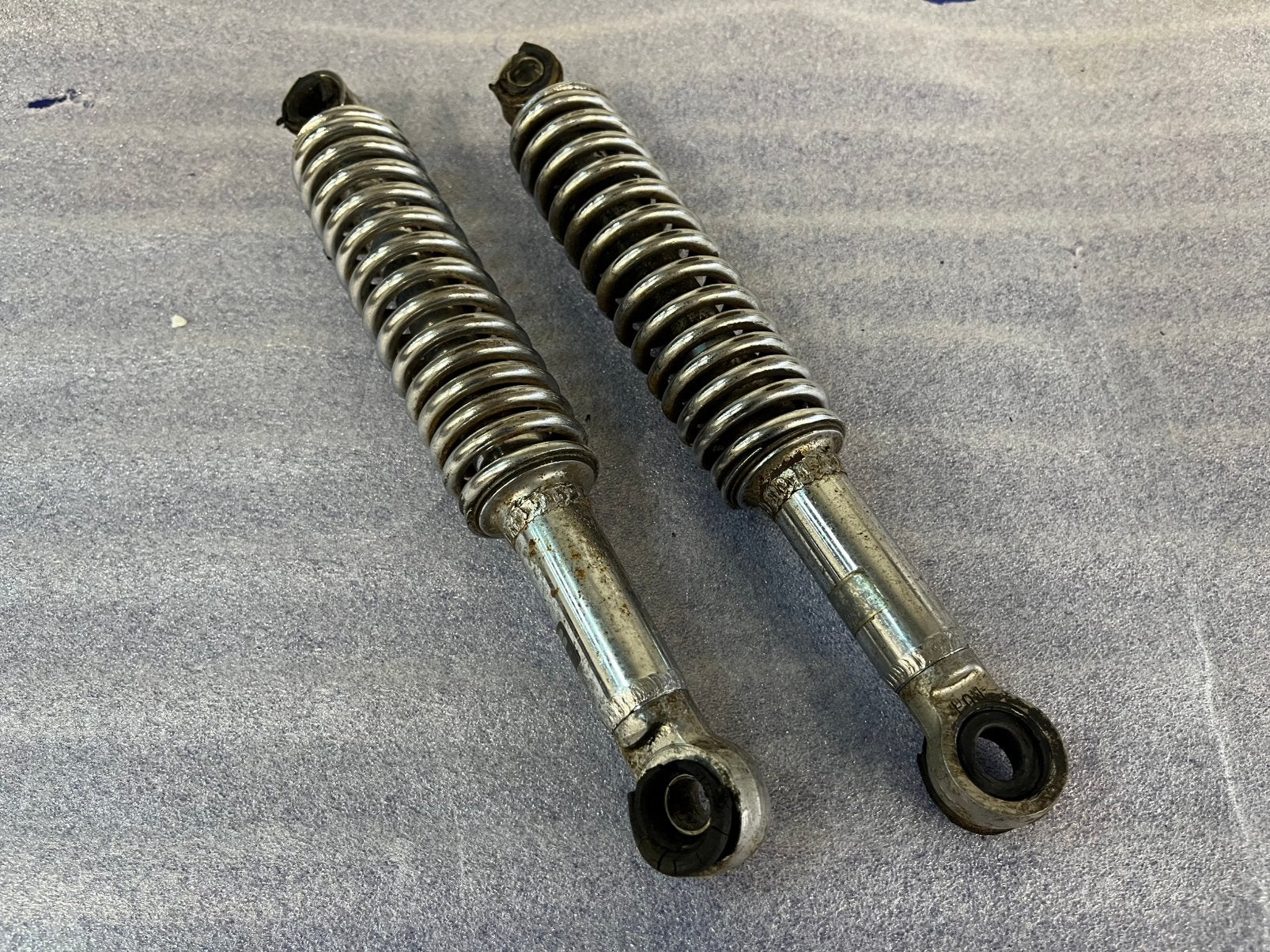 Orginele schokbrekers Yamaha RD50m 280mm, Fietsen en Brommers, Brommeronderdelen | Kreidler, Verzenden, Gebruikt, Overige typen
