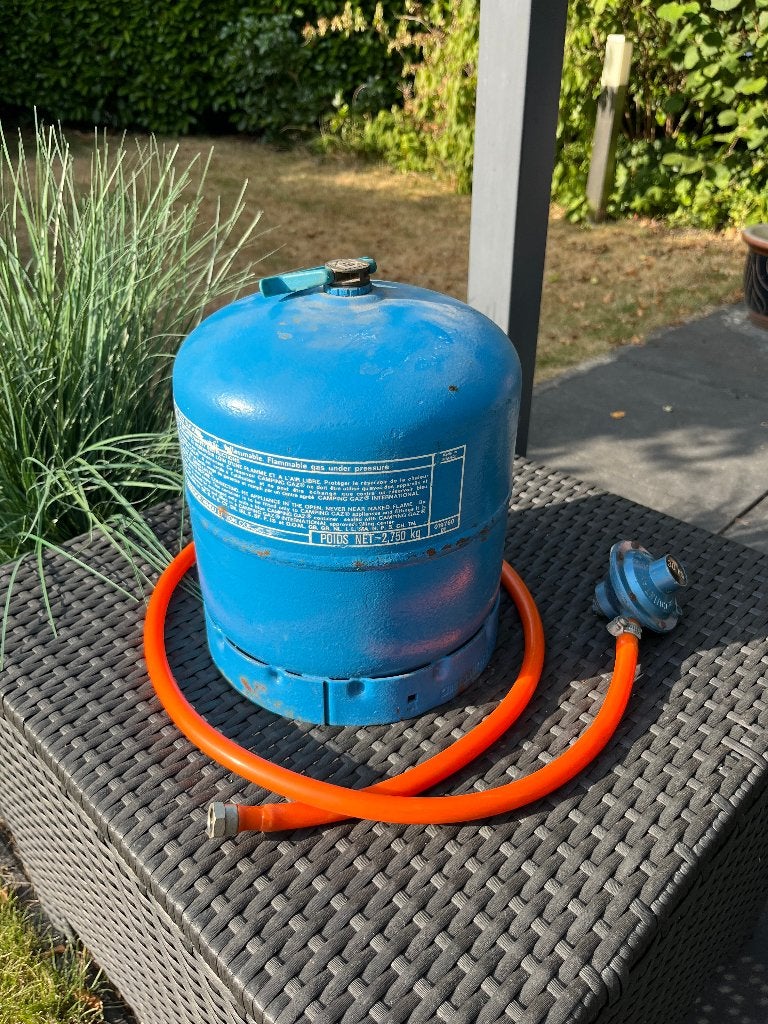 Campinggaz fles met drukregelaar, Ophalen, Gebruikt