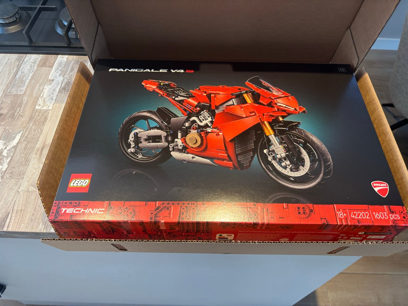 LEGO Technic 42202 Ducati Panigale V4 S motor Sealed / Nieuw, Lego, Nieuw, Ophalen of Verzenden, Technic