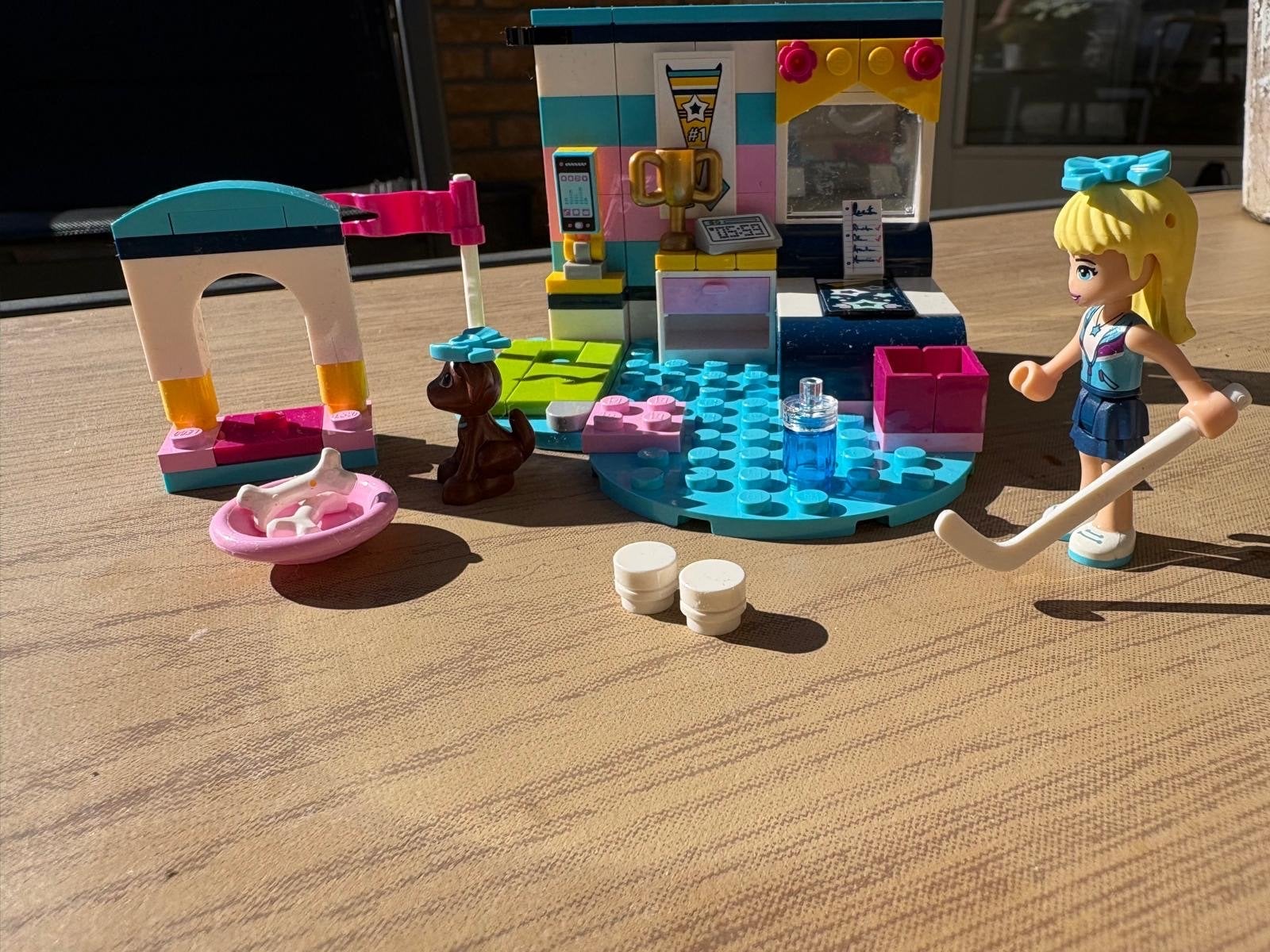 LEGO Friends 41328 met Stephanie, Lego, Friends, Ophalen of Verzenden, Zo goed als nieuw