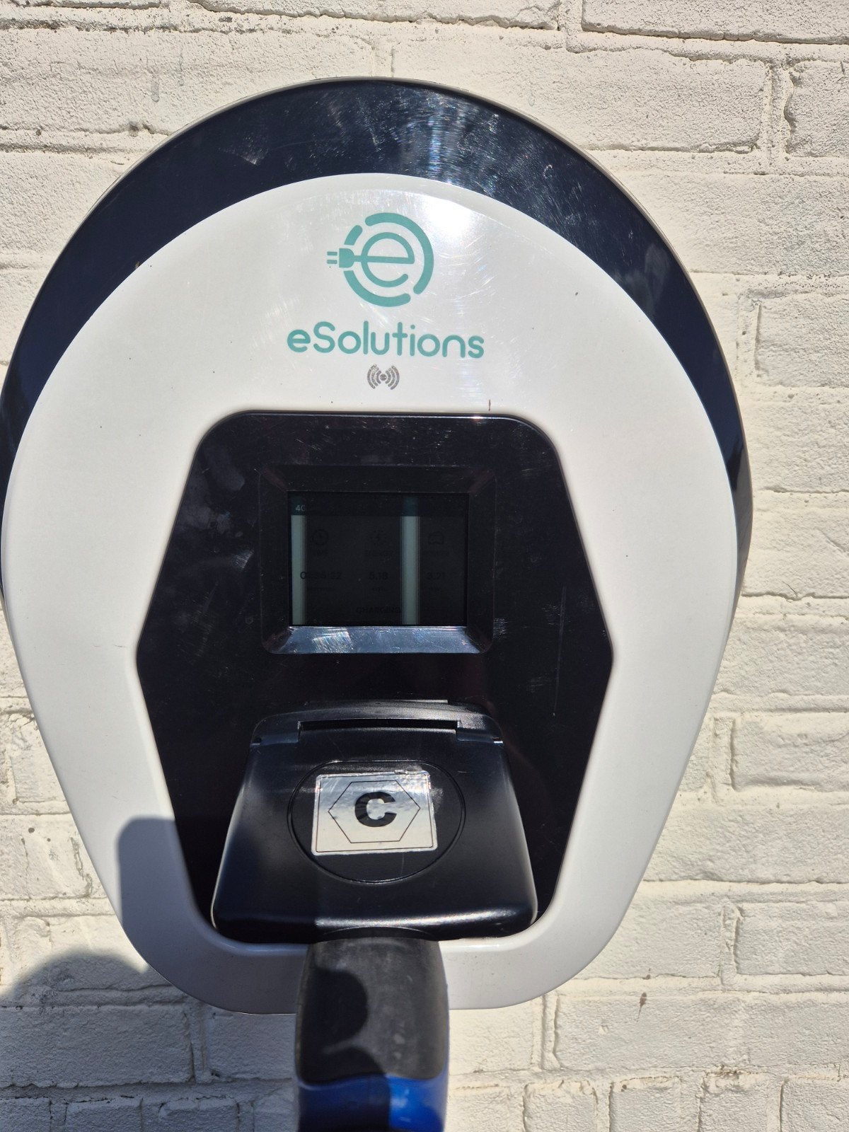 e solutions laadpaal, Ophalen, Laadpaal