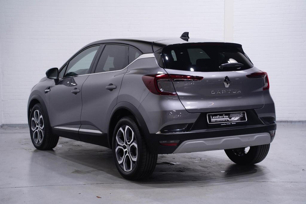 Renault Captur 1.3 mild hybrid 160 iconic Navi Stoelverwarmi, Stof, Gebruikt, 4 cilinders, Bedrijf