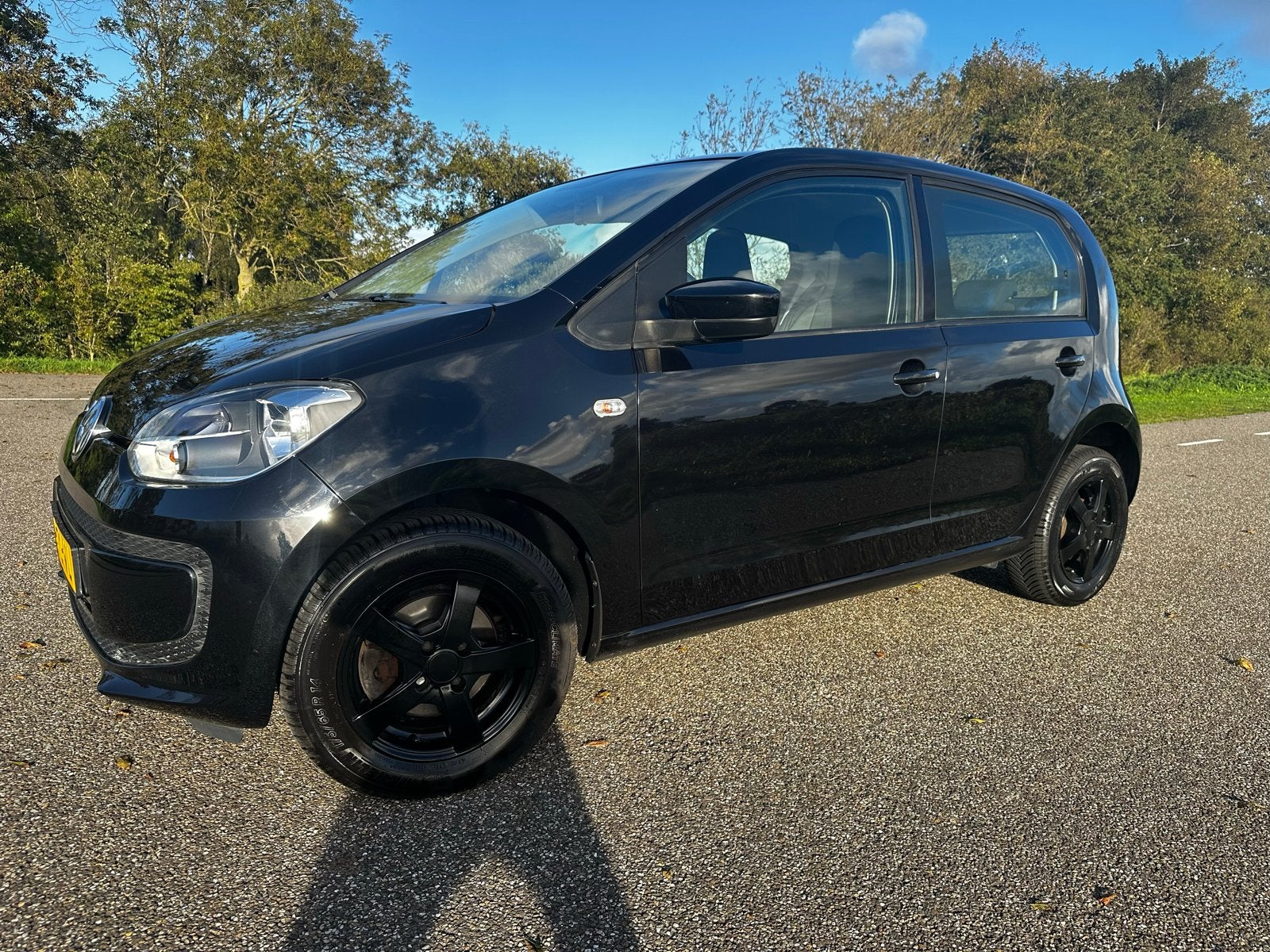 Volkswagen up! 1.0 44KW 2013 Zwart, Voorwielaandrijving, Up!, Zwart, Handgeschakeld
