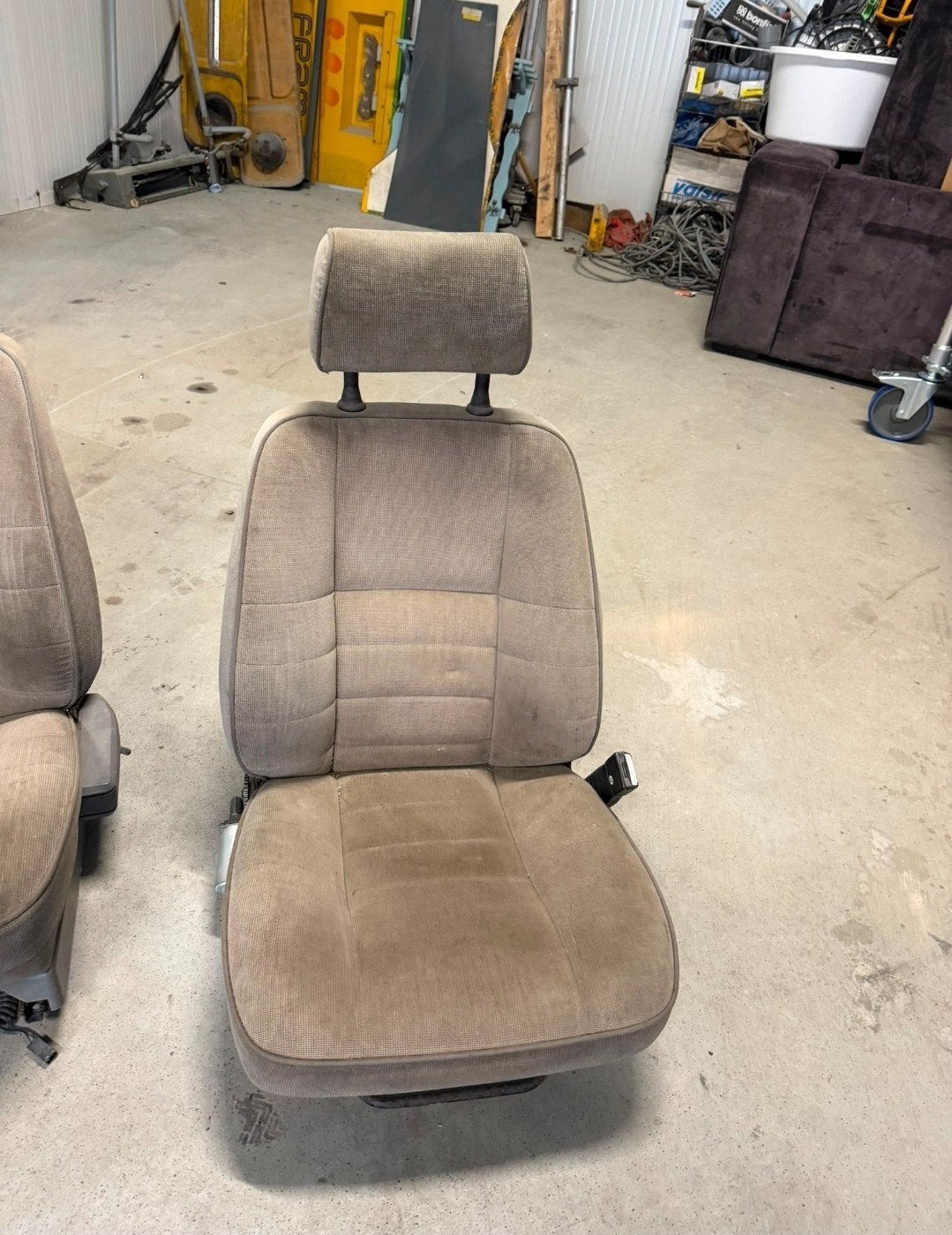 Set van 2 gebruikte autostoelen - Bruin Alfa Romeo, Auto-onderdelen, Interieur en Bekleding, Ophalen, Gebruikt, Onbekend, Onbekend