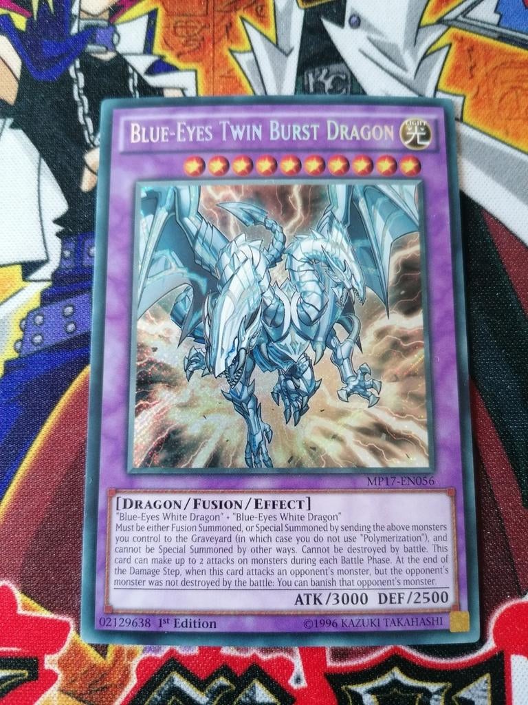 Blue-Eyes Twin Burst Dragon - Secret Rare MP17 - Yu-Gi-Oh, Hobby en Vrije tijd, Verzamelkaartspellen | Yu-gi-Oh!, Ophalen of Verzenden