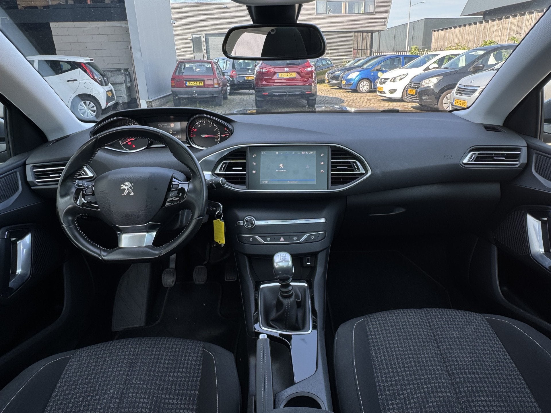 Peugeot 308 1.2 PureTech Blue Lease Executive  Panorama d, Auto's, Voorwielaandrijving, 12 maanden, Stof, Gebruikt