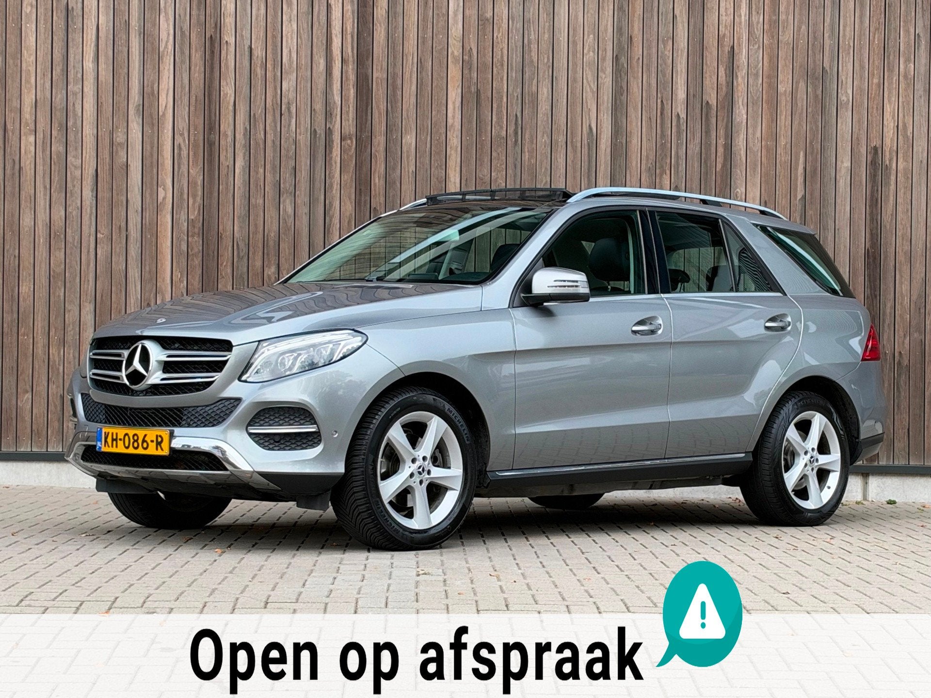 Mercedes-Benz GLE-klasse 250 d 4MATIC / Pano / Trekhaak /, Auto's, Automaat, Dealer onderhouden, Gebruikt, 4 cilinders