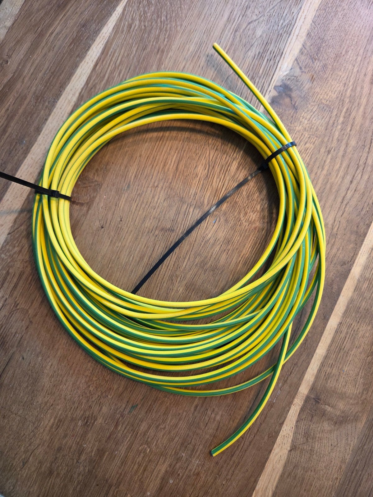 Aardekabel elektra 6mm2 - 14 meter, Doe-het-zelf en Verbouw, Elektra en Kabels, Ophalen of Verzenden, Nieuw, Kabel of Snoer