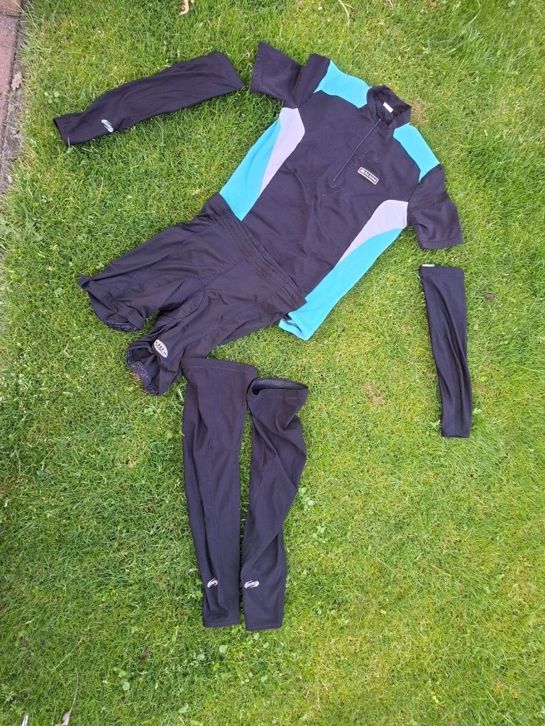 Fiets kleding, Fietsen en Brommers, Fietsaccessoires | Fietskleding, Overige merken, Gebruikt, Kinderen, Ophalen of Verzenden