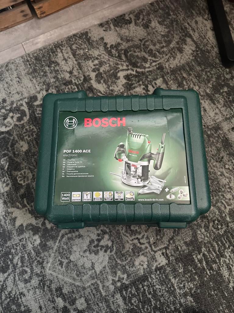 Bosch frees bovenfrees POF 1400 ACE - 1400W - Met snoer, Ophalen, 600 watt of meer, Variabele snelheid, Overige typen