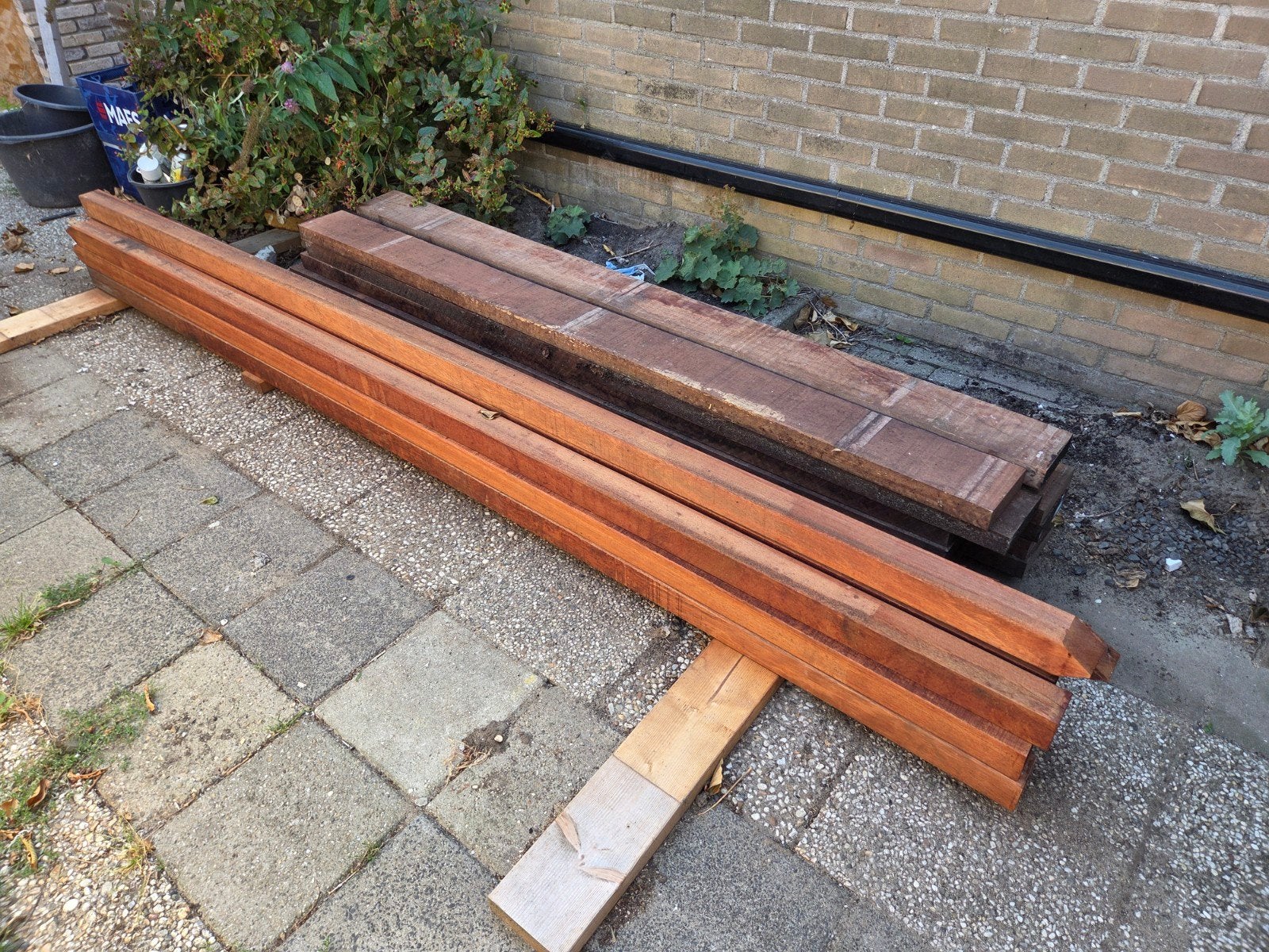 Hardhouten palen en balken, Ophalen, Palen, Nieuw, Hardhout