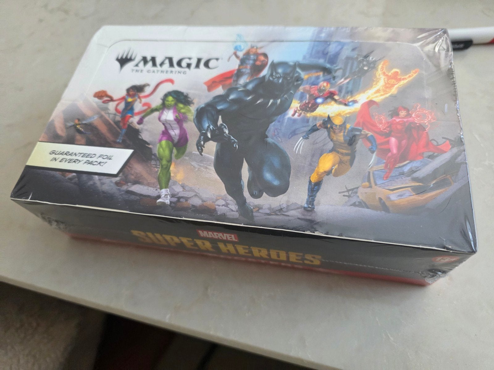 Sealed boosterbox marvel super heroes, Hobby en Vrije tijd, Ophalen of Verzenden, Nieuw, Boosterbox