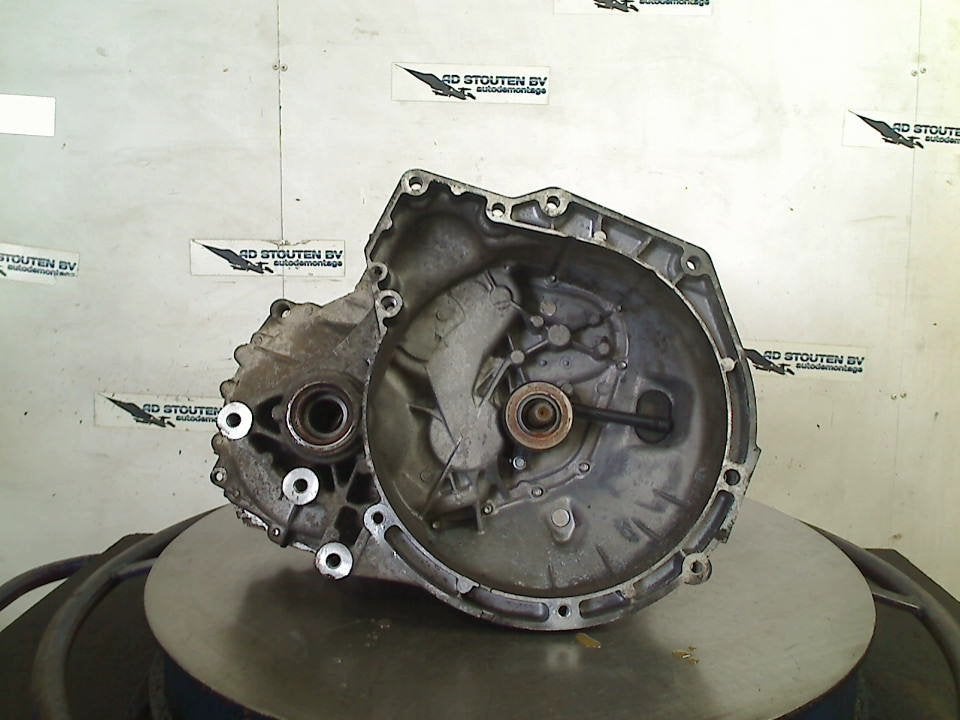 Versnellingsbak Schakel Ford Transit Courier h1br7002dfd, Gebruikt, Henry-Ford-Straße  1, Köln 50735, , Duitsland, Ford-Werke GmbH