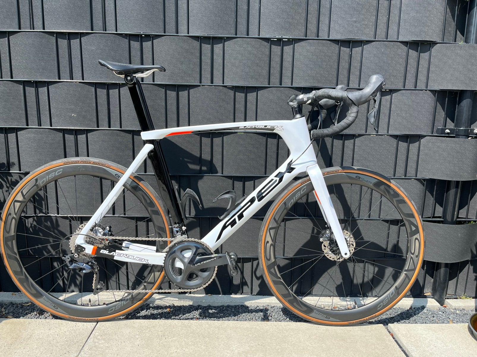 Apex Blackbuck Disc | Ultegra R8000 | Carbon wielen | Maat L, 28 inch, Carbon, Heren, Zo goed als nieuw