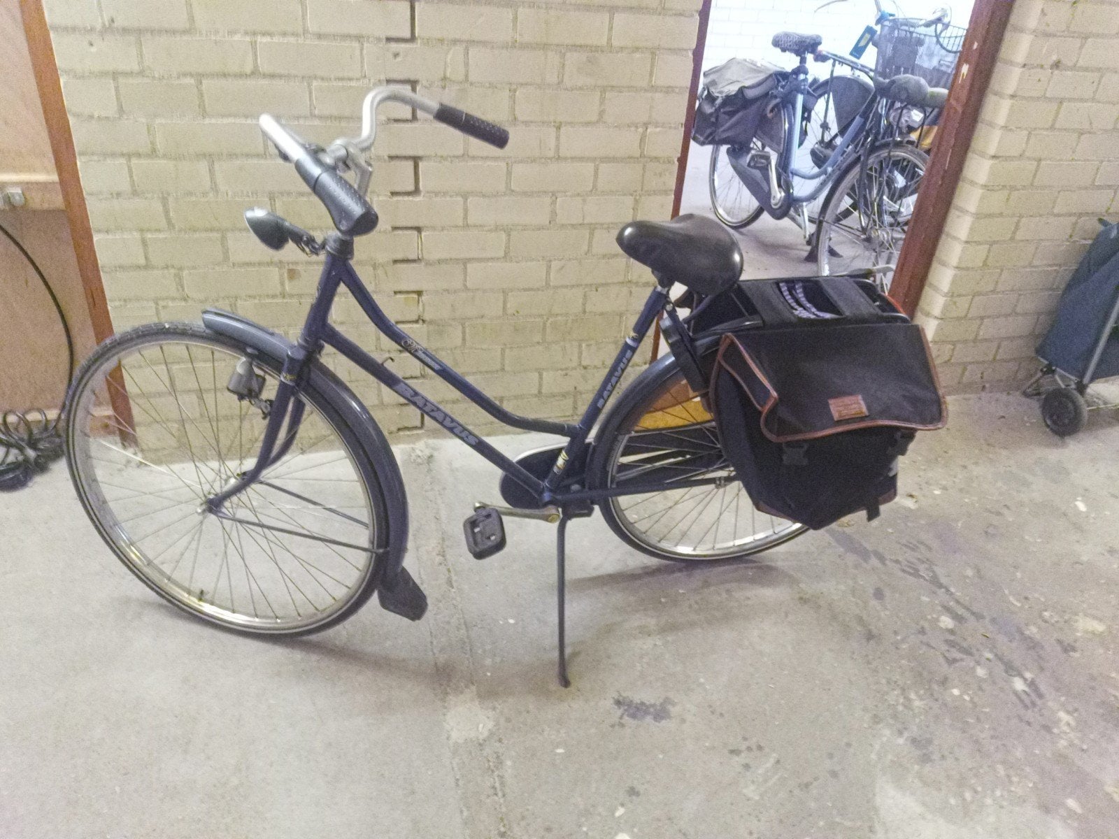 Batavus damesfiets 26 inch met fietstassen, Terugtraprem, Batavus, Ophalen of Verzenden, Minder dan 47 cm