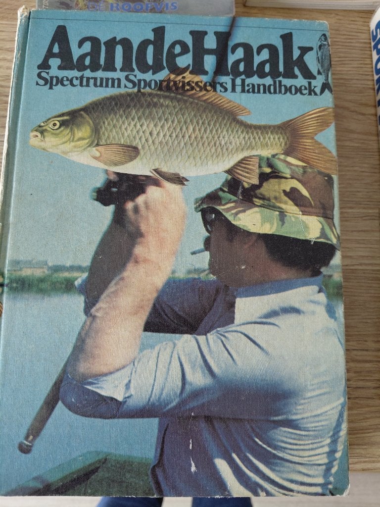 Spectrum Sportvissers Handboek Aan de haak te koop, Watersport en Boten, Ophalen of Verzenden, Gebruikt