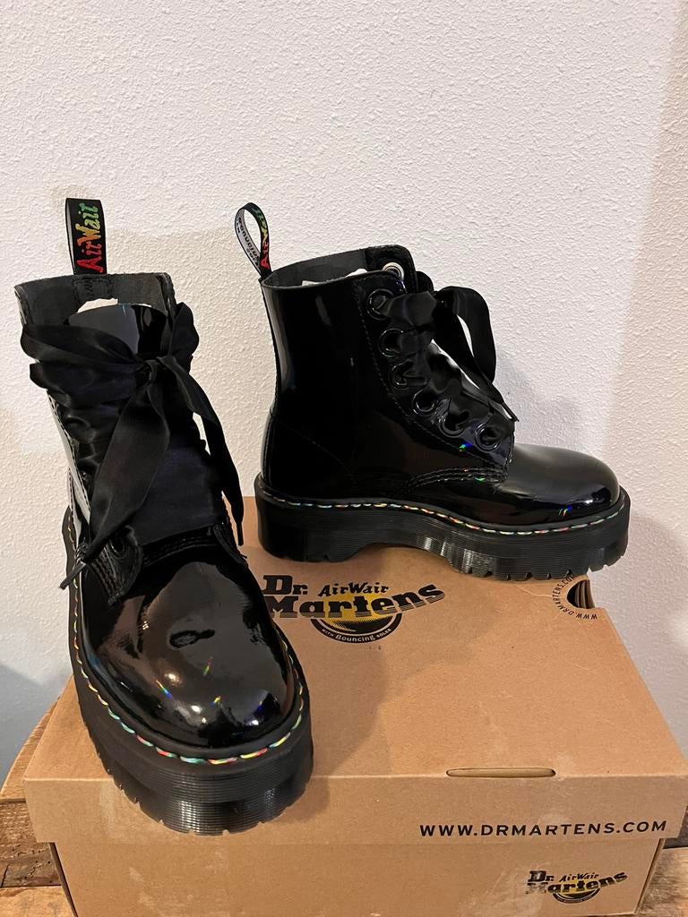Dr. Martens Airwair, Ophalen of Verzenden, Zo goed als nieuw, Zwart