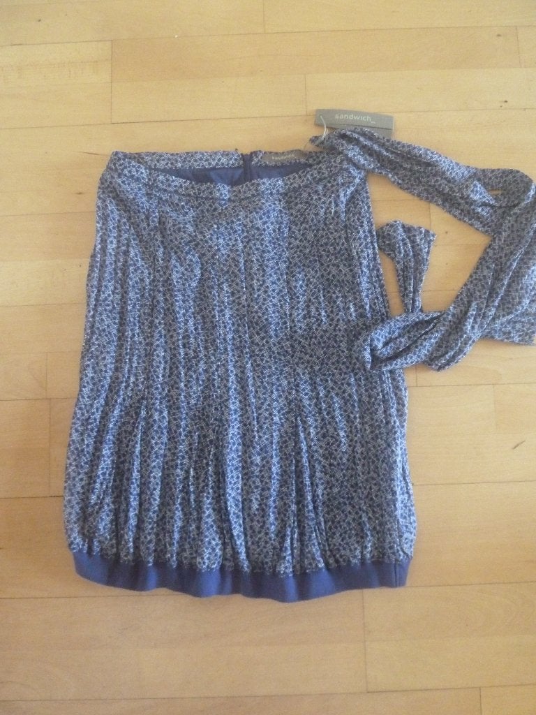 Sandwich donkerpaarse gevoerde soepele plissé rok. maat 36, Kleding | Dames, Rokken, Paars, Ophalen of Verzenden, Zo goed als nieuw