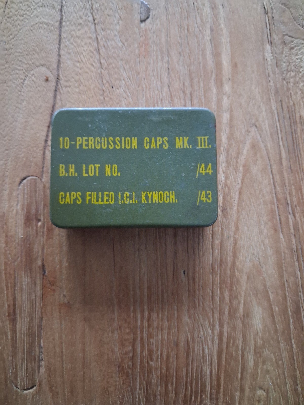 Engels Percussion Caps Blikje WOII (1943-1944), Verzenden